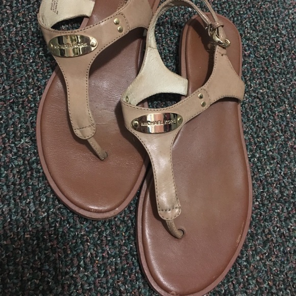 Michael Kors Plate Sandal (nude) - Picture 3 of 3